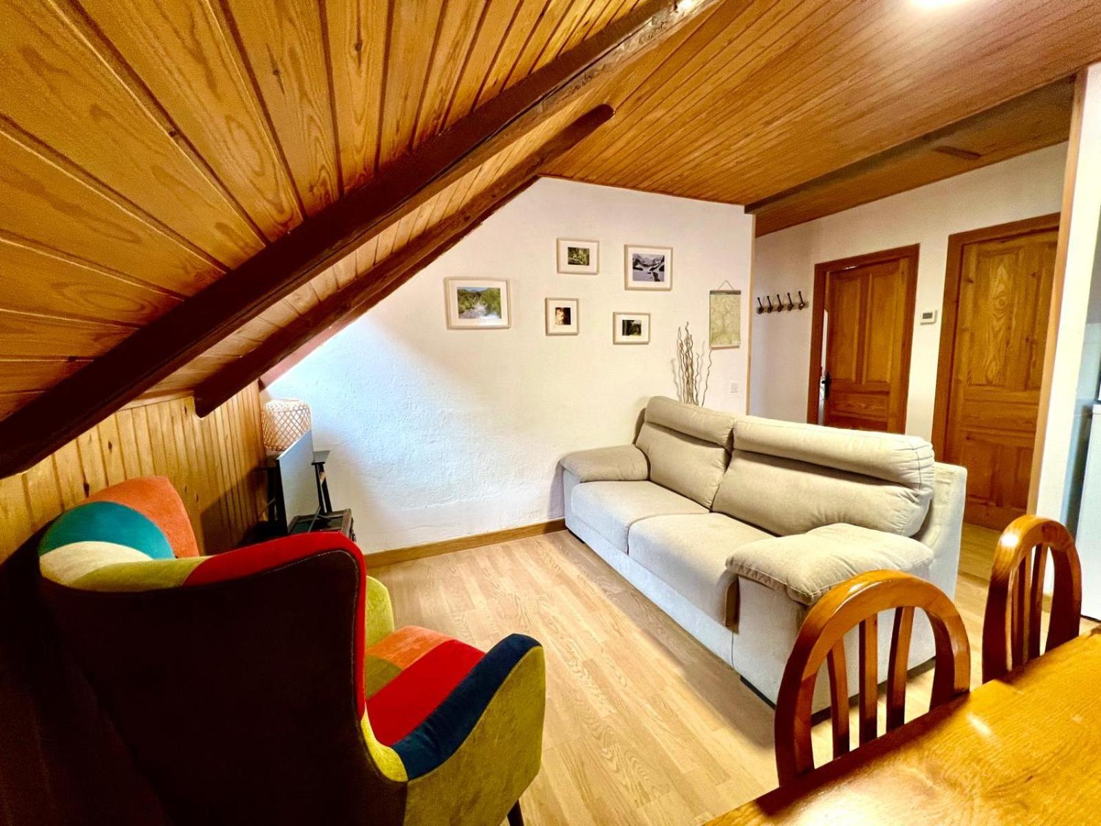 Apartamento La Buhardilla Del Boscache San Juan De Plan Eksteriør billede